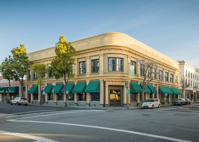 Hauser and Wirth - Palo Alto